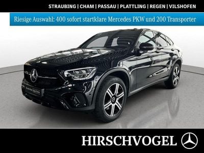 Gebraucht Mercedes GLC300e Night 211 PS (155 kW) 2022 Unilack schwarz uni Coupé