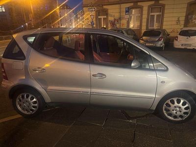 Gebraucht Mercedes A160 102 PS (75 kW) 2001 Schwarz Van / Kleinbus