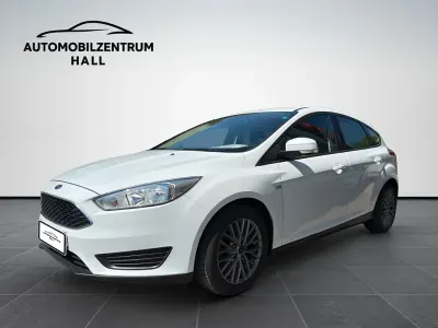 Gebraucht Ford Focus Trend 101 PS (74 kW) 2016 Weiß Limousine