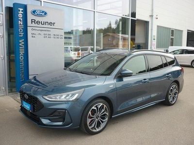 Usata Ford Focus ST-Line 155 CV (114 kW) 2022 Blu Berlina