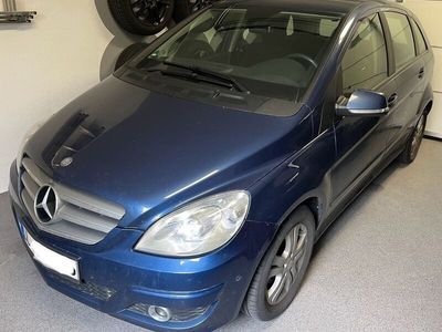 gebraucht Mercedes B170 - Klima, SHZ, Service, 8-Fach ALU