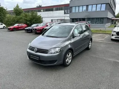Gebraucht VW Golf VI Comfortline 105 PS (77 kW) 2012 Andere Kleinwagen