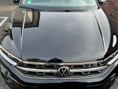 Gebraucht VW T-Roc R-line 150 PS (110 kW) 2023 Schwarz SUV