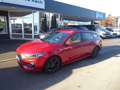 Gebraucht Ford Focus 155 PS (114 kW) 2023 Rot Limousine