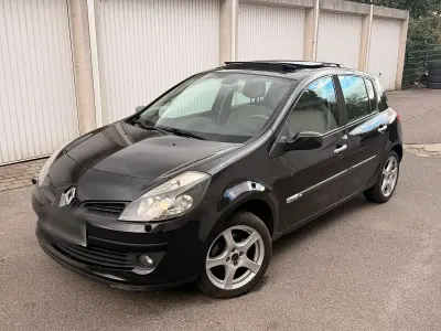 Gebraucht Renault Clio Initiale Paris 140 PS (102 kW) 2007 Schwarz Kleinwagen