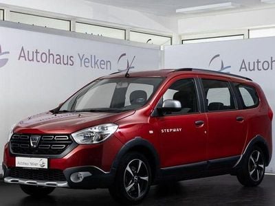 Gebraucht Dacia Lodgy Stepway 131 PS (96 kW) 2020 Rot Van / Kleinbus