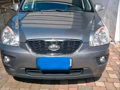 Brugt Kia Carens 140 HK (102 kW) 2011 Brun MPV