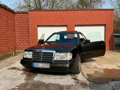 Gebraucht Mercedes 220 AMG 150 PS (110 kW) 1992 Coupé