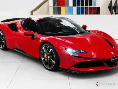 Gebraucht Ferrari SF90 999 PS (734 kW) 2023 Rot Cabrio