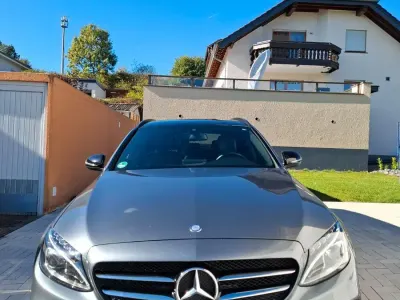 Second-hand Mercedes C220