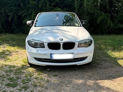 Gebraucht BMW 118 Cabriolet 143 PS (105 kW) 2011 Weiß Cabrio