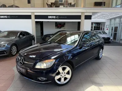 Gebraucht Mercedes C320 224 PS (164 kW) 2009 Blau Limousine