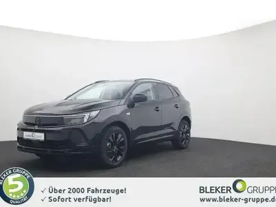 Second-hand Opel Grandland X S 131 CP (96 kW) 2023 Negru SUV