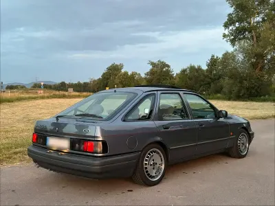 Gebraucht Ford Sierra 120 PS (88 kW) 1991 Blau Limousine