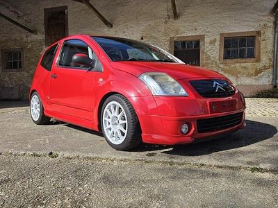 Gebraucht Citroën C2 125 PS (91 kW) 2007 Rot Kleinwagen