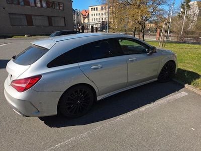 Gebraucht Mercedes CLA200 Shooting Brake AMG line 156 PS (114 kW) 2017 Silber Kombi