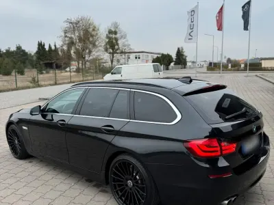 Gebraucht BMW 525 218 PS (160 kW) 2012 Schwarz Limousine