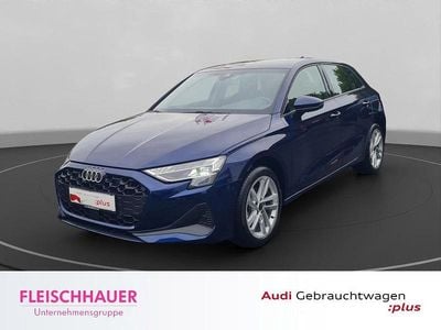 Gebraucht Audi A3 Ambiente 150 PS (110 kW) 2024 Navarrablau metallic Limousine