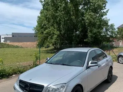 Gebraucht Mercedes C200 136 PS (100 kW) 2008 Silber Limousine