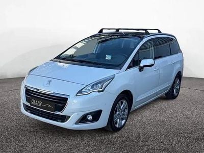 Gebraucht Peugeot 5008 Allure 120 PS (88 kW) 2015 Weiß Van / Kleinbus