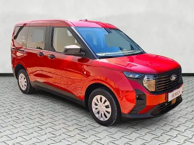 Neu Ford Tourneo Courier Trend 125 PS (91 kW) 2026 Fantastic red metallic Van / Kleinbus