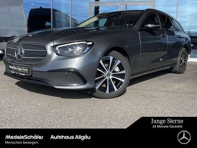 Gebraucht Mercedes E300 Avantgarde 306 PS (225 kW) 2022 Lack selenitgrau (metallic) Kombi