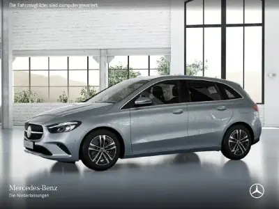 Gebraucht Mercedes B200 Advanced 163 PS (119 kW) 2025 Silber Kleinwagen