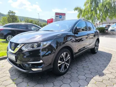Gebraucht Nissan Qashqai Zama 158 PS (116 kW) 2021 Schwarz SUV