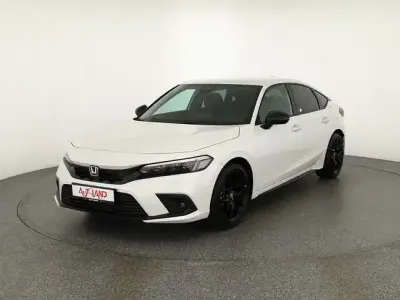 Nowe Honda Civic Sport 184 KM (135 kW) 2025 Biały Sedan/Limuzyna