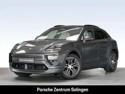 Neu Porsche Macan 4 Electric 300 kW (408 PS) 2026 Silber SUV