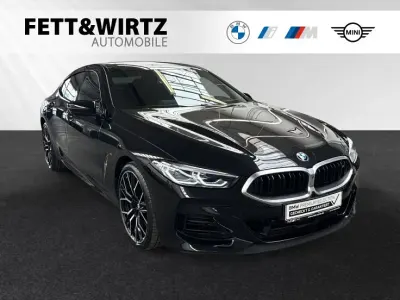 Gebraucht BMW M850 M Sport 530 PS (389 kW) 2025 Saphirschwarz metallic Coupé