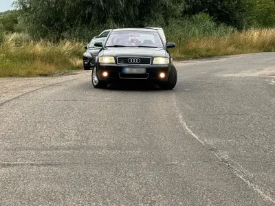 Gebraucht Audi A6 S-Line 180 PS (132 kW) 2003 Blau Limousine