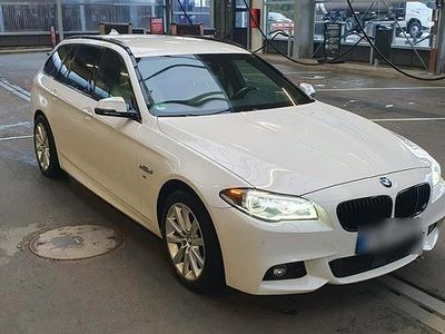 Weiß Gebraucht 2013 BMW 535 Sport Line Kombi | 16.850 € (Teuer)