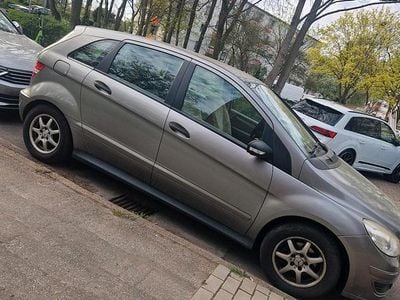 Brugt Mercedes B170 105 HK (77 kW) 2006 Grå MPV