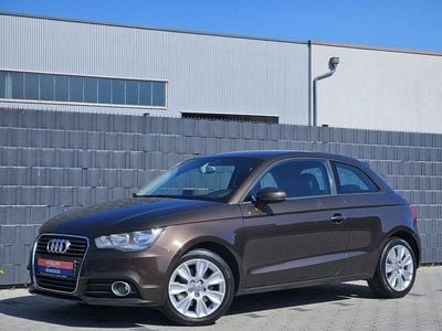 Usata Audi A1 Ambition 122 CV (89 kW) 2011 Marrone Utilitaria