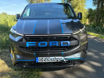 Gebraucht Ford Tourneo Custom Sport 232 PS (170 kW) 2025 Grau Van