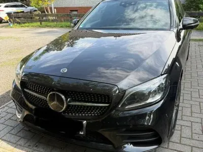 Gebraucht Mercedes C300 245 PS (180 kW) 2020 Schwarz Limousine