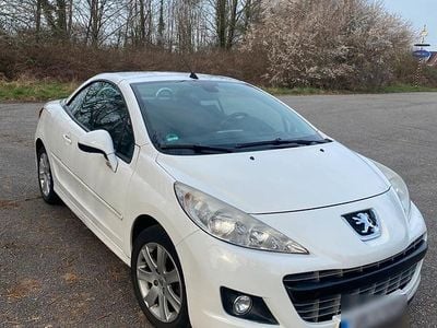 Gebraucht Peugeot 207 CC 120 PS (88 kW) 2011 Weiß Cabrio