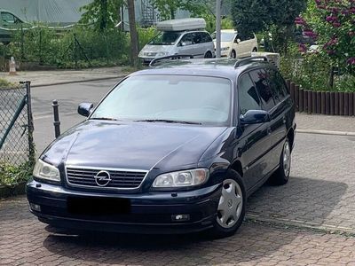 gebraucht Opel Omega 2.2 Design caravan