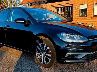 Gebraucht VW Golf VII IQ Drive 116 PS (85 kW) 2019 Schwarz Limousine