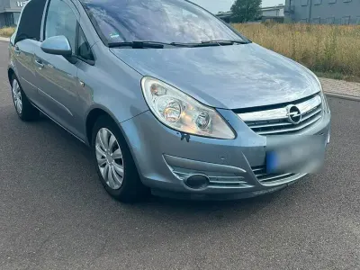 Gebraucht Opel Corsa Sport 80 PS (58 kW) 2007 Silber Kleinwagen