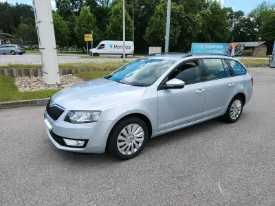Gebraucht Skoda Octavia 105 PS (77 kW) 2014 Silber Kombi
