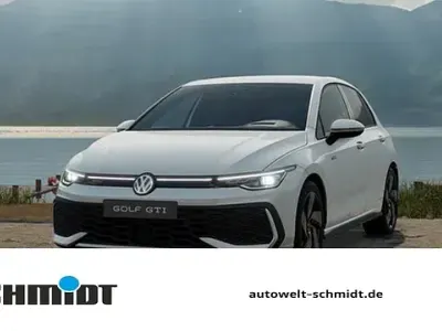 Neu VW Golf VIII GTI 265 PS (194 kW) 2026 Pure white Limousine
