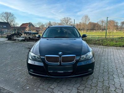 gebraucht BMW 320 i e91