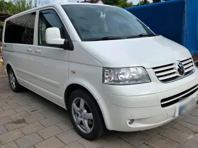 Gebraucht VW Multivan United 178 PS (130 kW) 2008 Weiß Van / Kleinbus