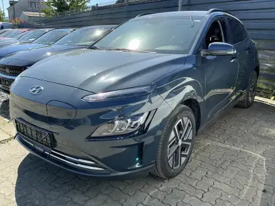 Gebraucht Hyundai Kona Trend 100 kW (136 PS) 2022 Blau SUV