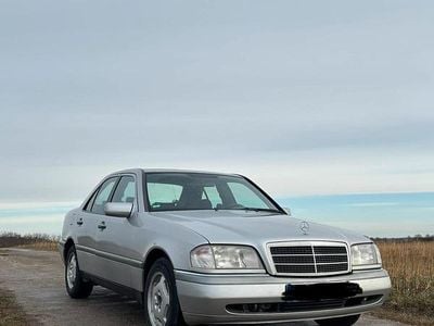 Gebraucht Mercedes C280 Elegance 197 PS (144 kW) 1993 Silber Limousine