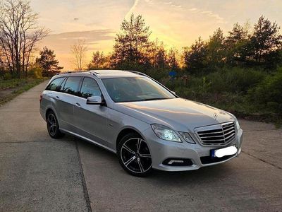 Mercedes E220