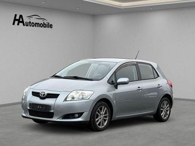 Gebraucht Toyota Auris 124 PS (91 kW) 2009 Silber Kleinwagen