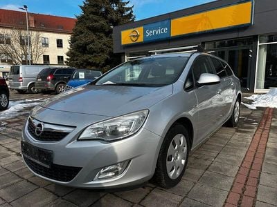 Gebraucht Opel Astra Design Edition 110 PS (80 kW) 2012 Silber Kombi